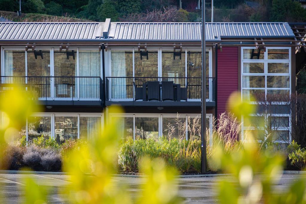 Absolute Lakefront Location - 3 Bedroom Apartment Queenstown Kültér fotó